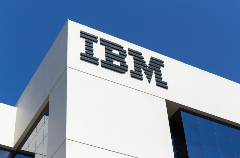 IBM第四季度超预期，转型人工智慧大成功 