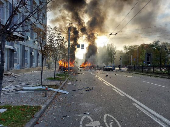 乌克兰多地遭遇空袭 基辅市长要求民众赶往避难所