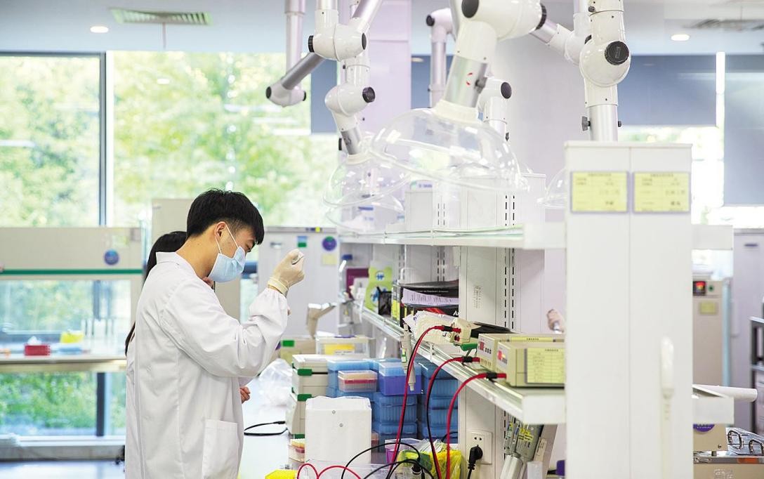 市占率国内第一客户超4200家药明康德带头冲锋